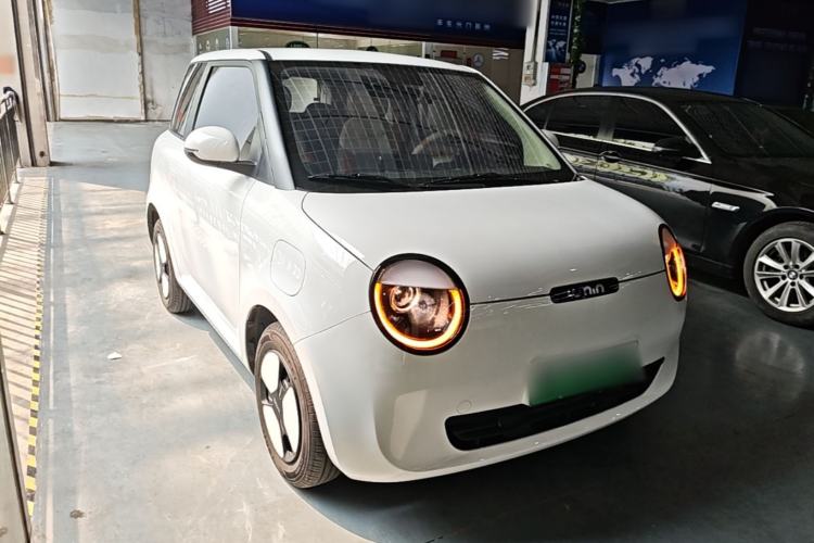 Used CHANGAN NEVO Lumin 2025 301km Honey Dew Edition Front Right 45 Deg