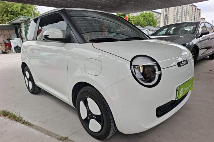 Used CHANGAN NEVO Lumin 2025 301km Honey Dew Edition Front Right 45 Deg