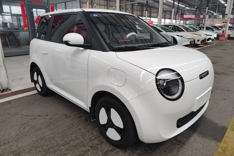Used CHANGAN NEVO Lumin 2025 205 km Xiangqin Version Front Right 45 Deg