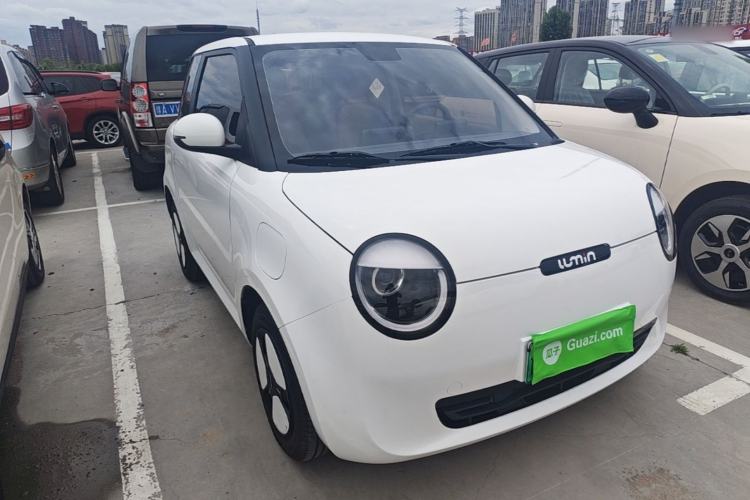 Used CHANGAN NEVO Lumin 2025 205 km Xiangqin Version Front Right 45 Deg