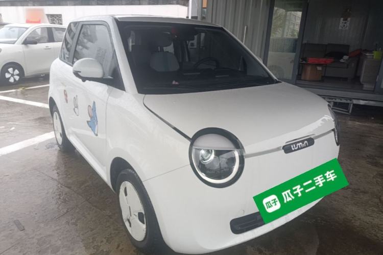 Used CHANGAN NEVO Lumin 2025 210 km Fragrant Edition Front Right 45 Deg