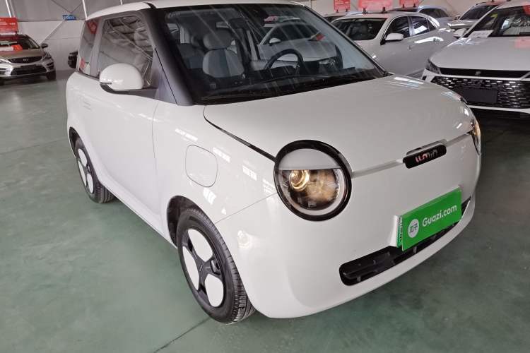 Used CHANGAN NEVO Lumin 2025 205 km Xiangqin Version Front Right 45 Deg