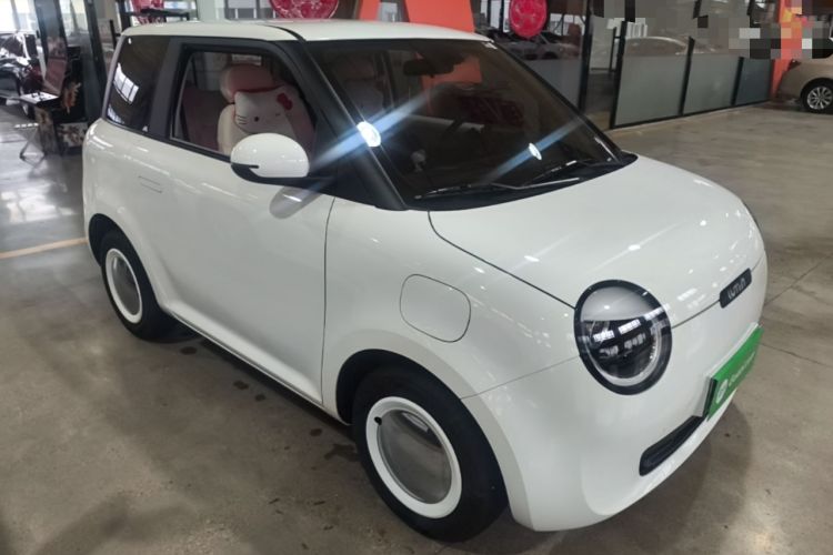 Used CHANGAN NEVO Lumin 2025 205 km Xiangqin Version Front Right 45 Deg