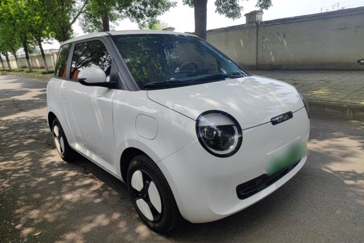 Used CHANGAN NEVO Lumin 2025 205 km Xiangqin Version Front Right 45 Deg