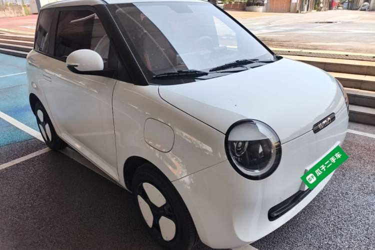 Used CHANGAN NEVO Lumin 2025 301km Honey Dew Edition Front Right 45 Deg