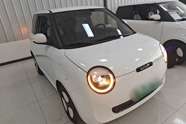 Used CHANGAN NEVO Lumin 2025 205 km Xiangqin Version Front Right 45 Deg