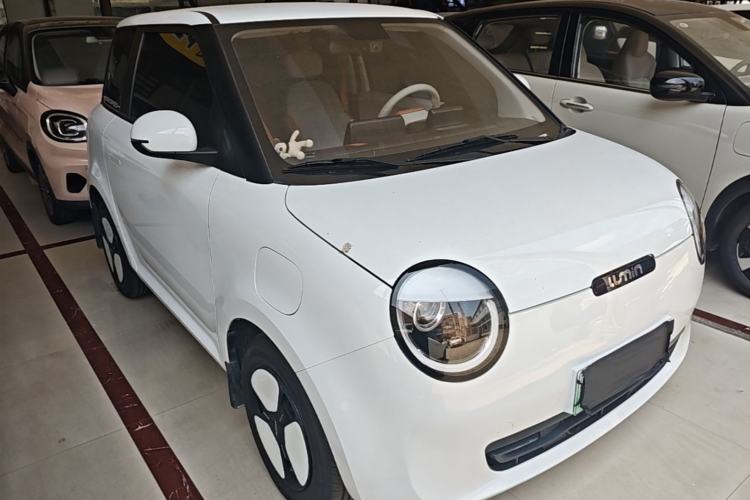 Used CHANGAN NEVO Lumin 2025 301km Honey Dew Edition Front Right 45 Deg