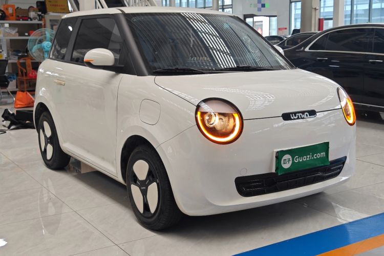 Used CHANGAN NEVO Lumin 2025 205 km Xiangqin Version Front Right 45 Deg