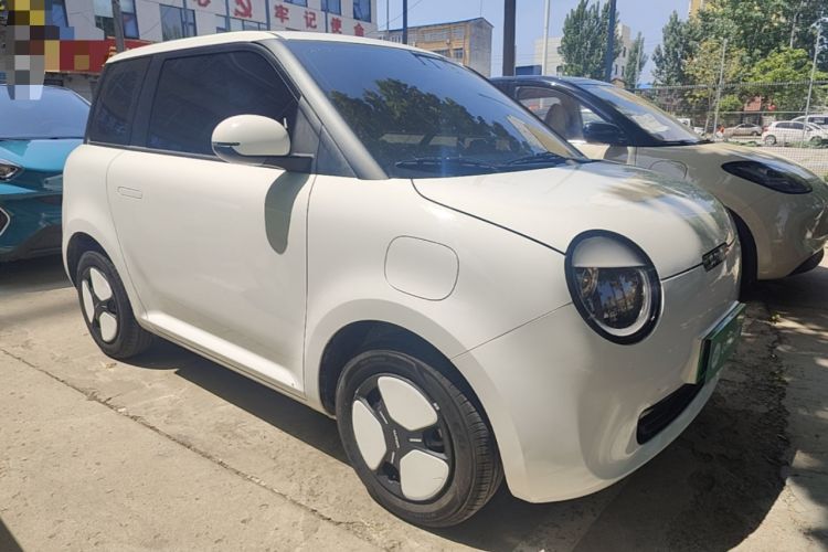 Used CHANGAN NEVO Lumin 2025 205 km Xiangqin Version Front Right 45 Deg