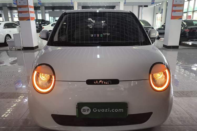 Used CHANGAN NEVO Lumin 2025 205 km Xiangqin Version Front