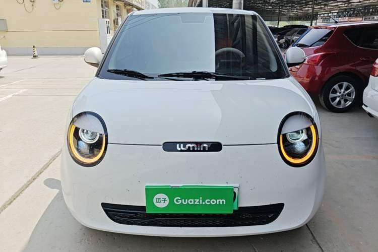 Used CHANGAN NEVO Lumin 2025 301km Honey Dew Edition Front