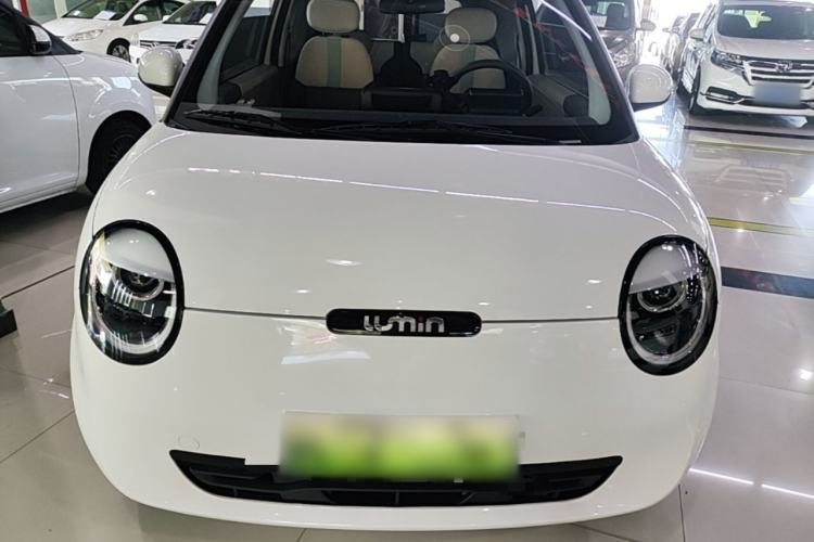 Used CHANGAN NEVO Lumin 2025 205 km Xiangqin Version Front
