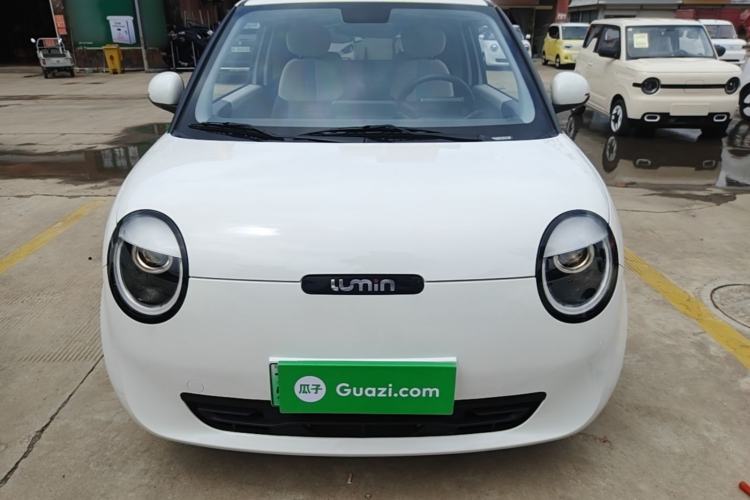 Used CHANGAN NEVO Lumin 2025 205 km Xiangqin Version Front