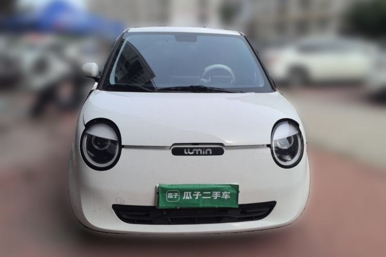 Used CHANGAN NEVO Lumin 2025 301km Honey Dew Edition Front
