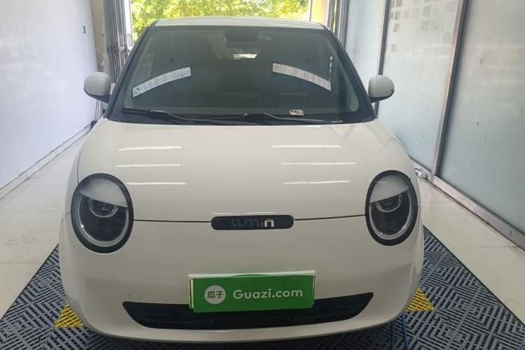 Used CHANGAN NEVO Lumin 2025 205 km Xiangqin Version Front