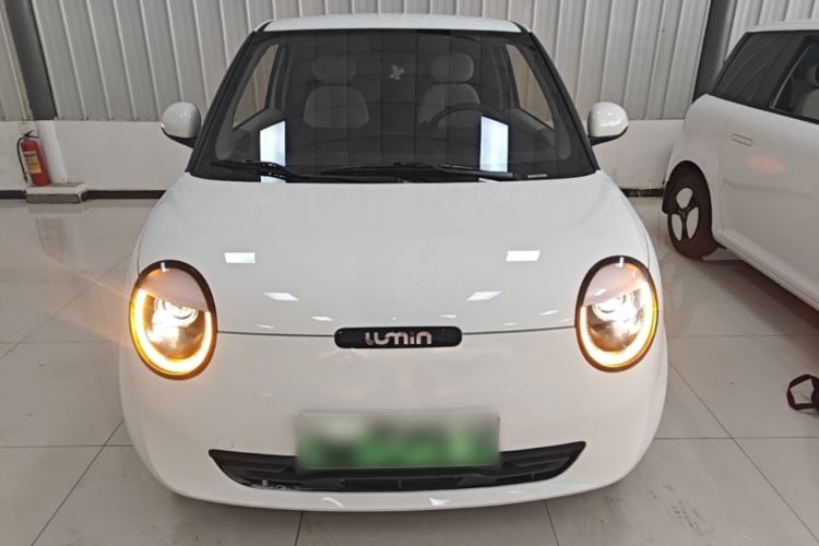 Used CHANGAN NEVO Lumin 2025 205 km Xiangqin Version Front