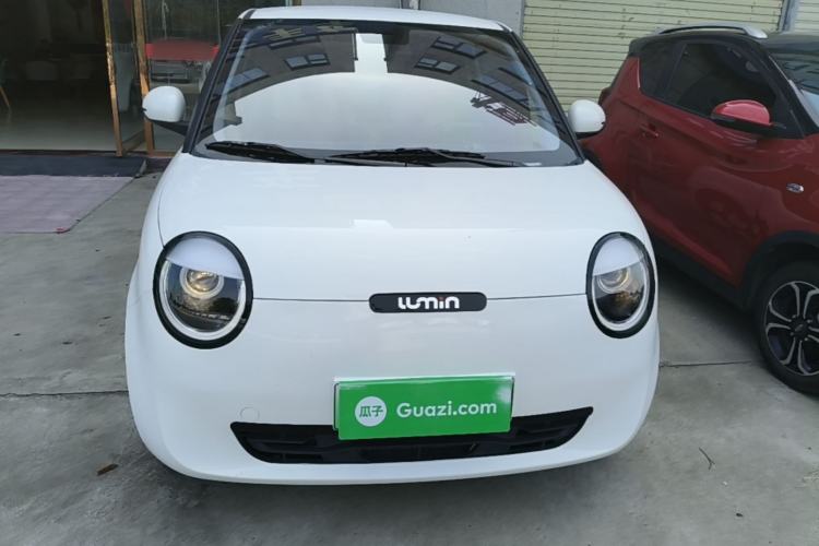 Used CHANGAN NEVO Lumin 2025 205km Refreshing Edition Front