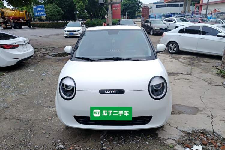 Used CHANGAN NEVO Lumin 2025 205 km Xiangqin Version Front