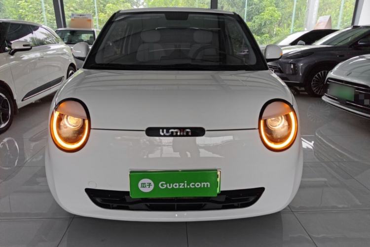 Used CHANGAN NEVO Lumin 2025 205 km Xiangqin Version Front