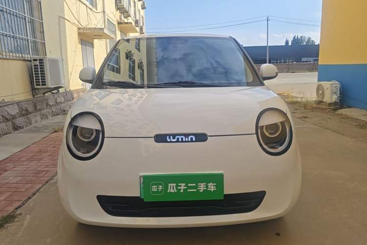 Used CHANGAN NEVO Lumin 2025 205 km Xiangqin Version Front