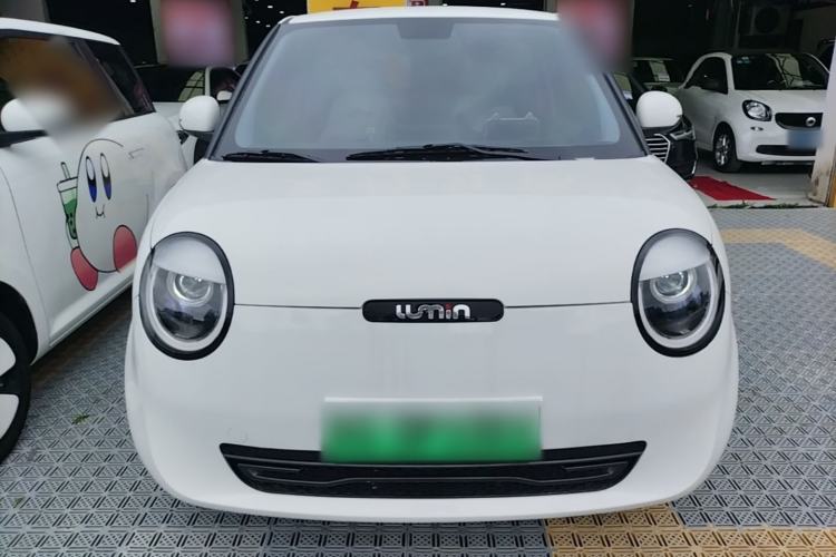 Used CHANGAN NEVO Lumin 2025 205 km Xiangqin Version Front