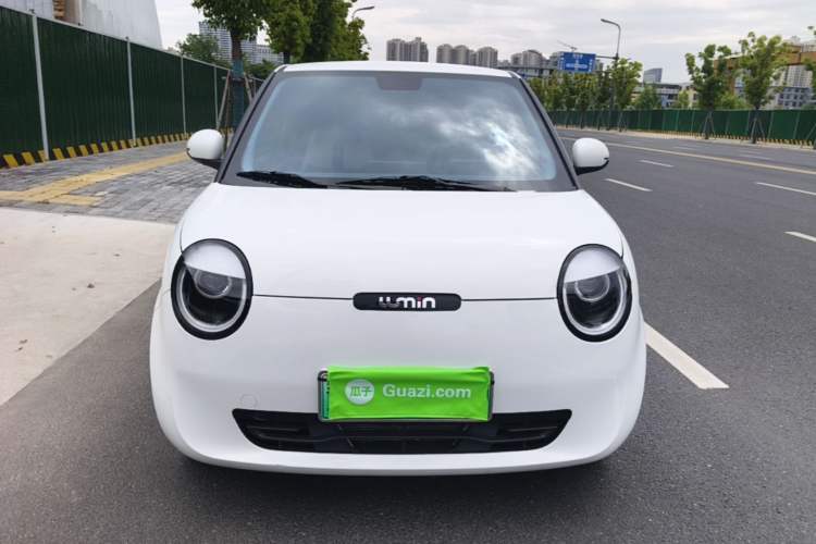 Used CHANGAN NEVO Lumin 2025 205 km Xiangqin Version Front
