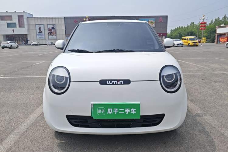 Used CHANGAN NEVO Lumin 2025 205 km Xiangqin Version Front