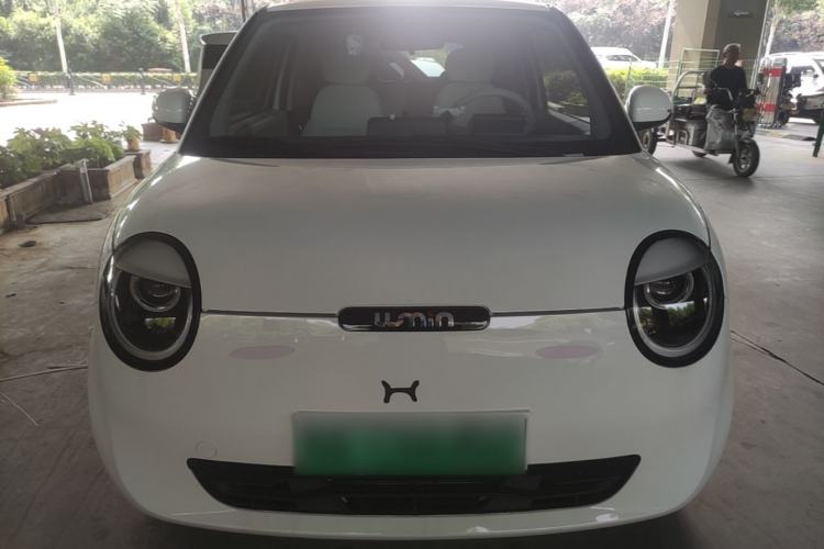 Used CHANGAN NEVO Lumin 2025 301km Honey Dew Edition Front