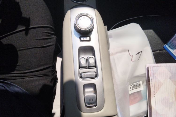 Used CHANGAN NEVO Lumin 2025 205 km Xiangqin Version Gear Lever