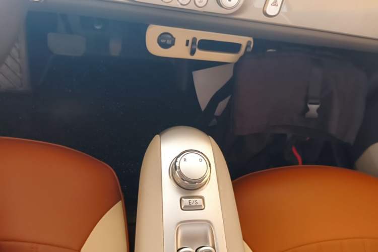 Used CHANGAN NEVO Lumin 2025 205 km Xiangqin Version Gear Lever
