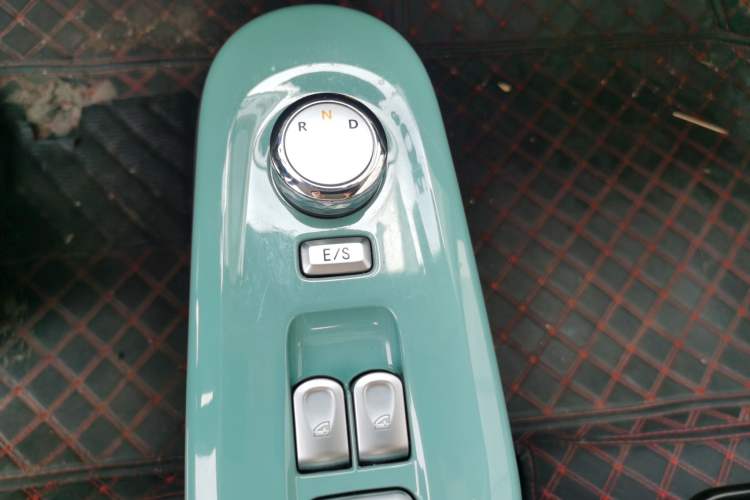 Used CHANGAN NEVO Lumin 2025 205km Refreshing Edition Gear Lever