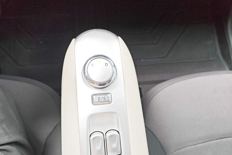 Used CHANGAN NEVO Lumin 2025 205km Refreshing Edition Gear Lever