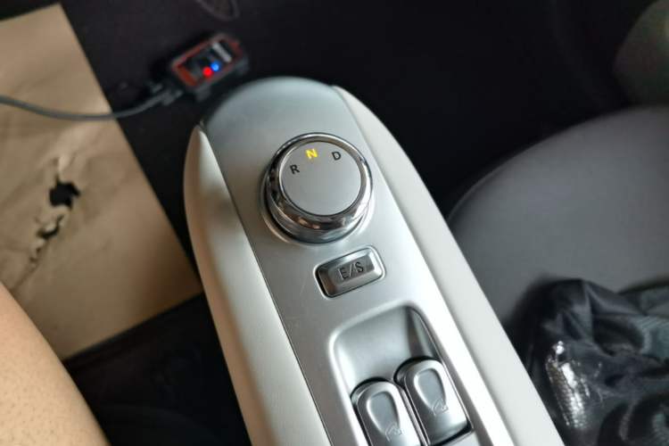 Used CHANGAN NEVO Lumin 2025 205 km Xiangqin Version Gear Lever