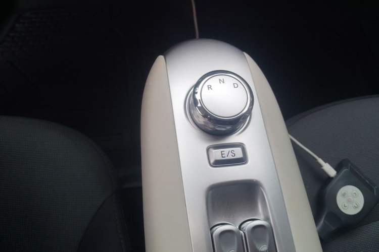 Used CHANGAN NEVO Lumin 2025 205 km Xiangqin Version Gear Lever