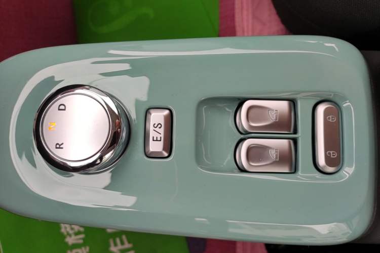 Used CHANGAN NEVO Lumin 2025 205 km Xiangqin Version Gear Lever