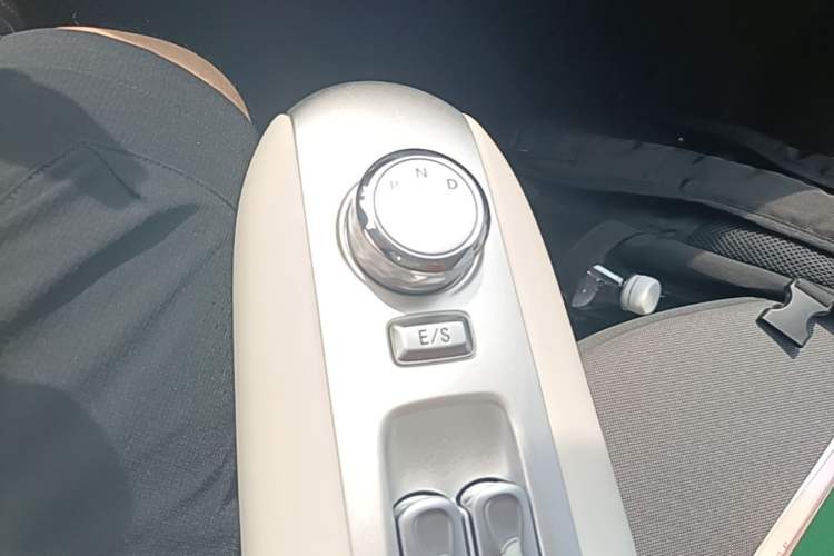 Used CHANGAN NEVO Lumin 2025 205 km Xiangqin Version Gear Lever