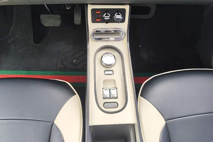 Used CHANGAN NEVO Lumin 2025 205km Refreshing Edition Gear Lever