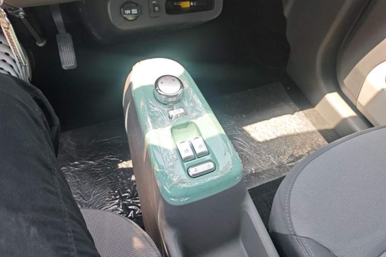 Used CHANGAN NEVO Lumin 2025 205 km Xiangqin Version Gear Lever