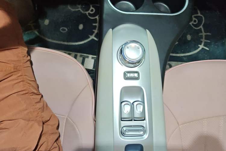 Used CHANGAN NEVO Lumin 2025 205 km Xiangqin Version Gear Lever