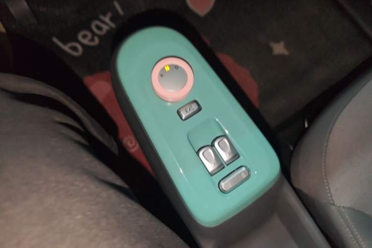 Used CHANGAN NEVO Lumin 2025 205km Refreshing Edition Gear Lever