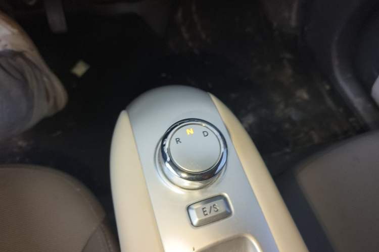 Used CHANGAN NEVO Lumin 2025 205 km Xiangqin Version Gear Lever