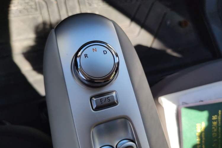 Used CHANGAN NEVO Lumin 2025 205 km Xiangqin Version Gear Lever