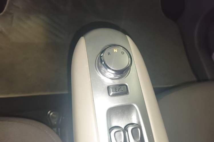 Used CHANGAN NEVO Lumin 2025 205 km Xiangqin Version Gear Lever
