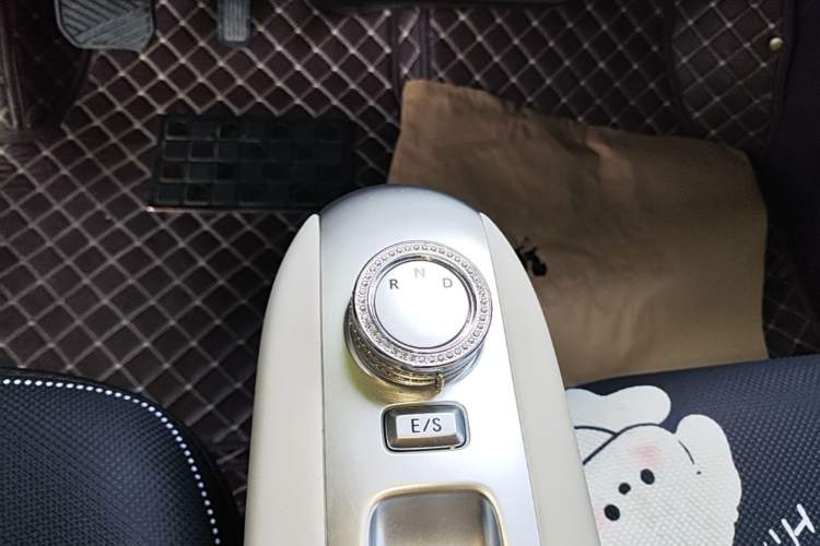 Used CHANGAN NEVO Lumin 2025 205 km Xiangqin Version Gear Lever