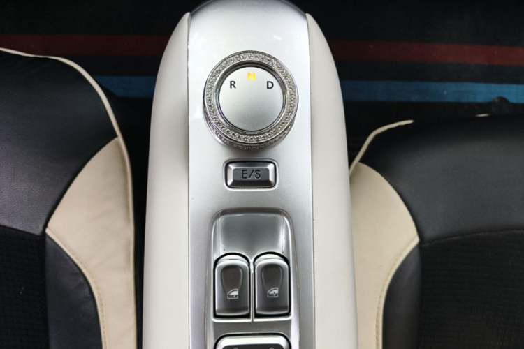 Used CHANGAN NEVO Lumin 2025 205 km Xiangqin Version Gear Lever