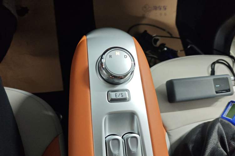 Used CHANGAN NEVO Lumin 2025 205 km Xiangqin Version Gear Lever