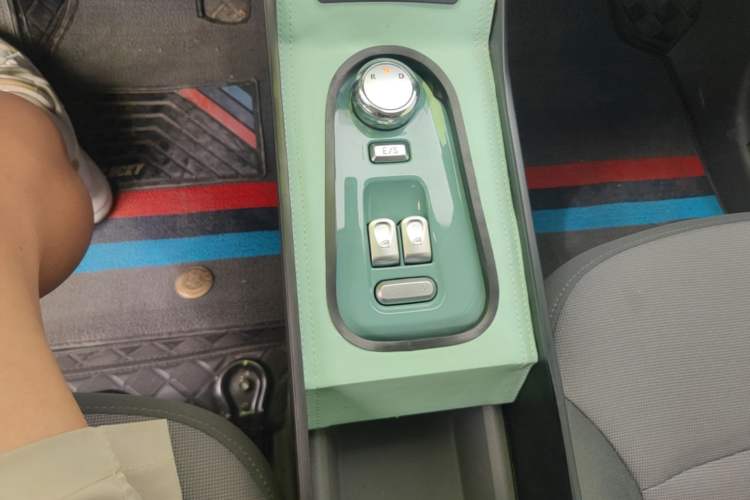 Used CHANGAN NEVO Lumin 2025 205km Refreshing Edition Gear Lever