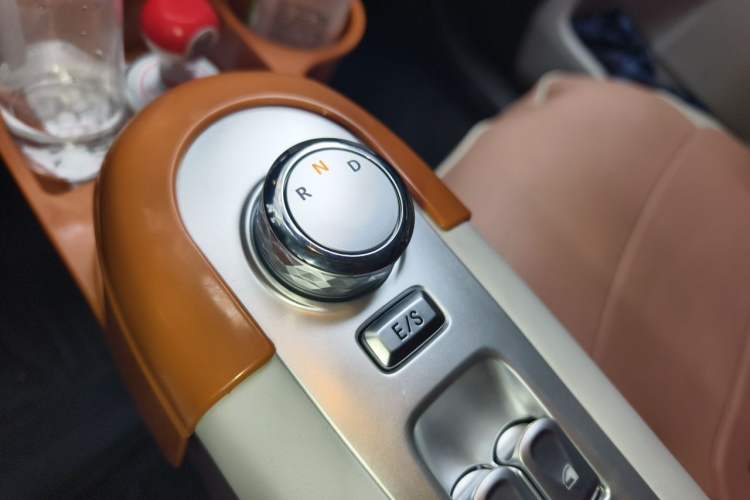 Used CHANGAN NEVO Lumin 2025 205 km Xiangqin Version Gear Lever
