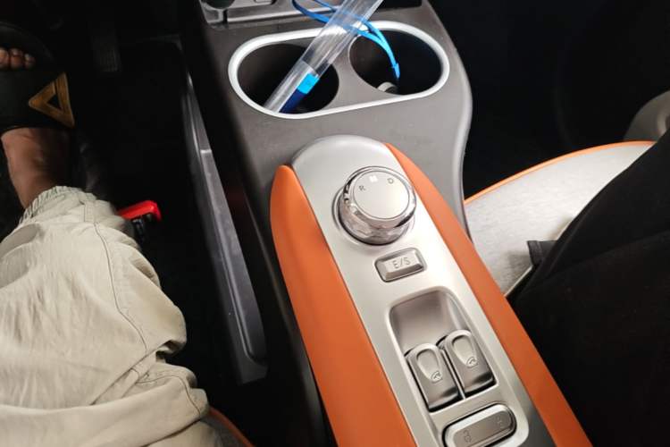 Used CHANGAN NEVO Lumin 2025 301km Honey Dew Edition Gear Lever