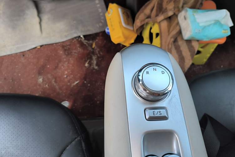 Used CHANGAN NEVO Lumin 2025 205 km Xiangqin Version Gear Lever